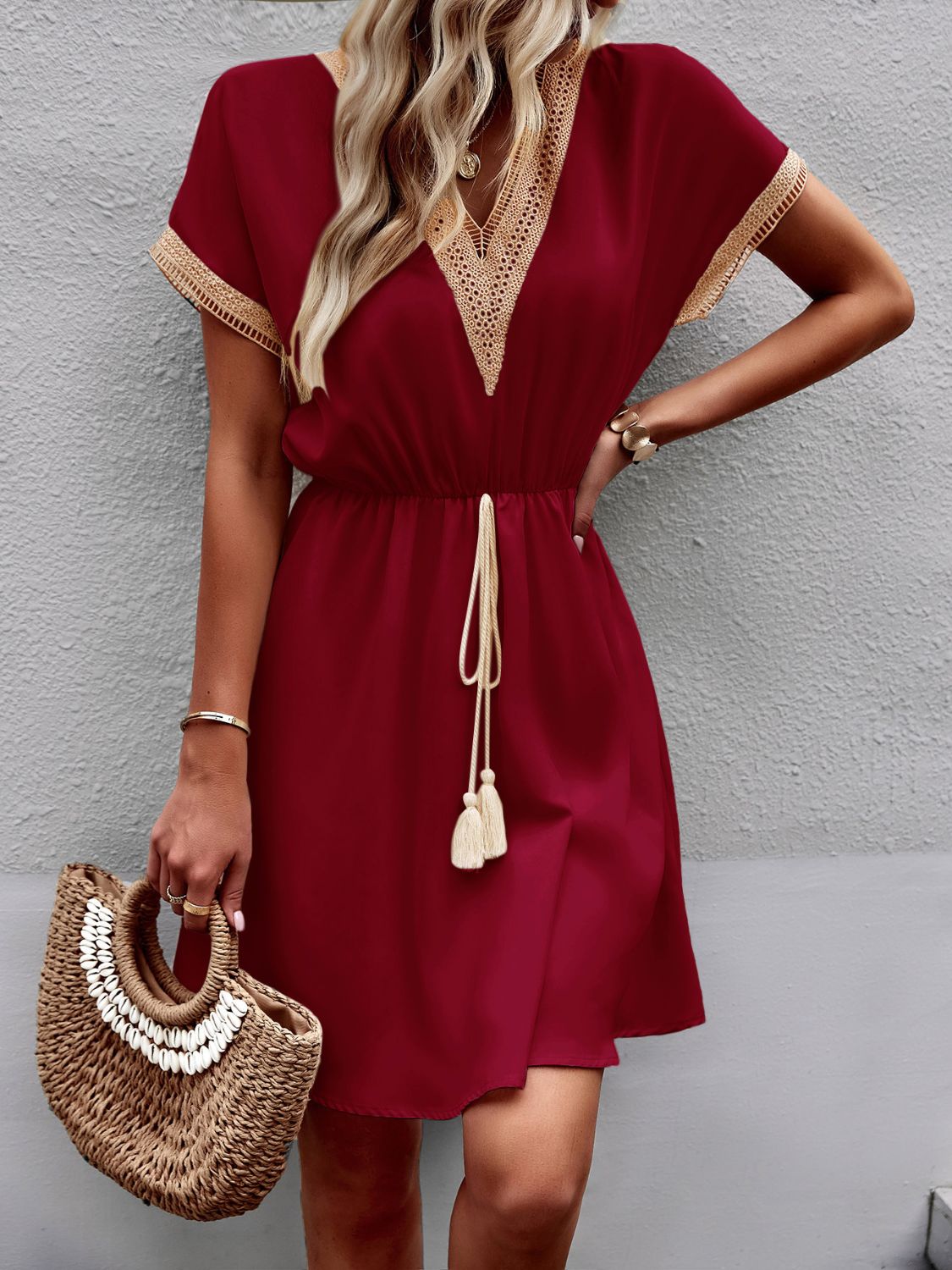 Devine Contrast Trim V-Neck Short Sleeve Mini Dress